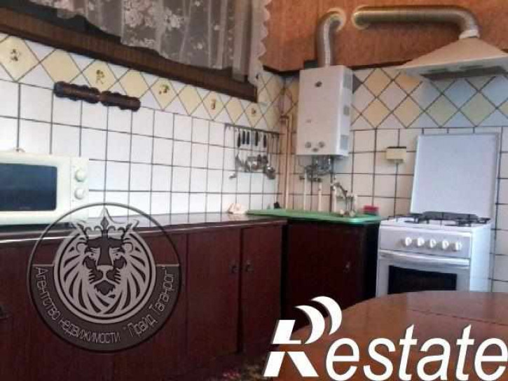2-комн квартира Социалистическая ул, 7/2