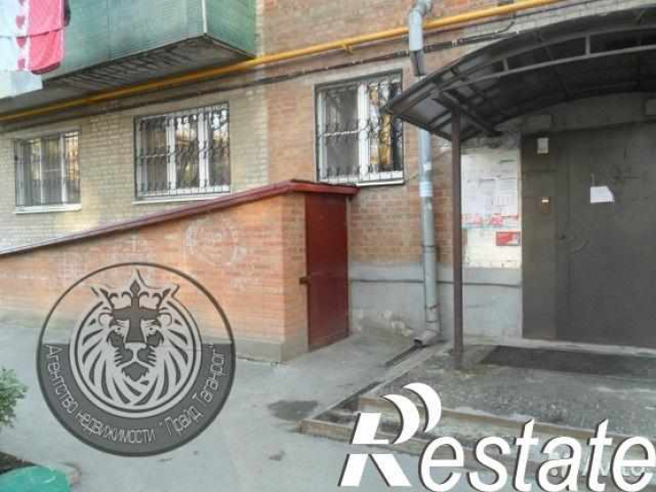 2-комн квартира Комарова ул, 7