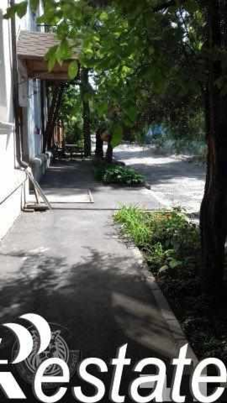 2-комн квартира 4-я Линия ул