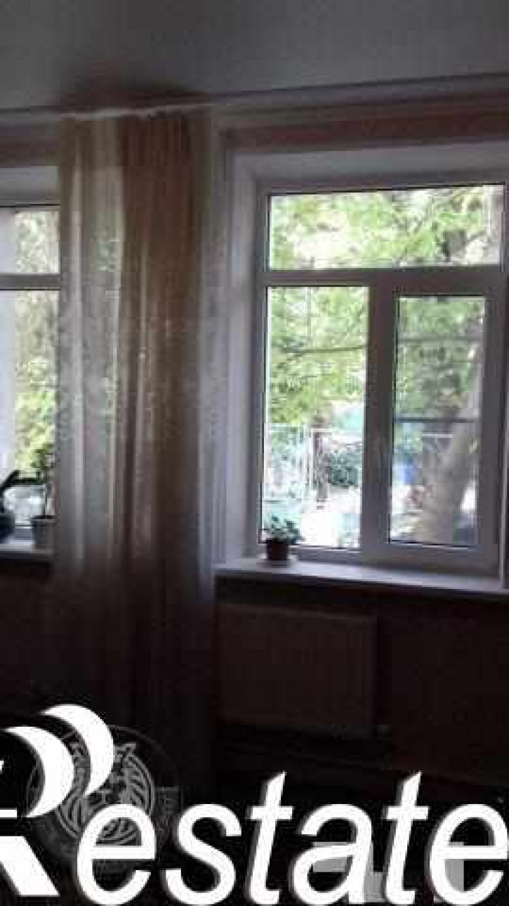 2-комн квартира 4-я Линия ул