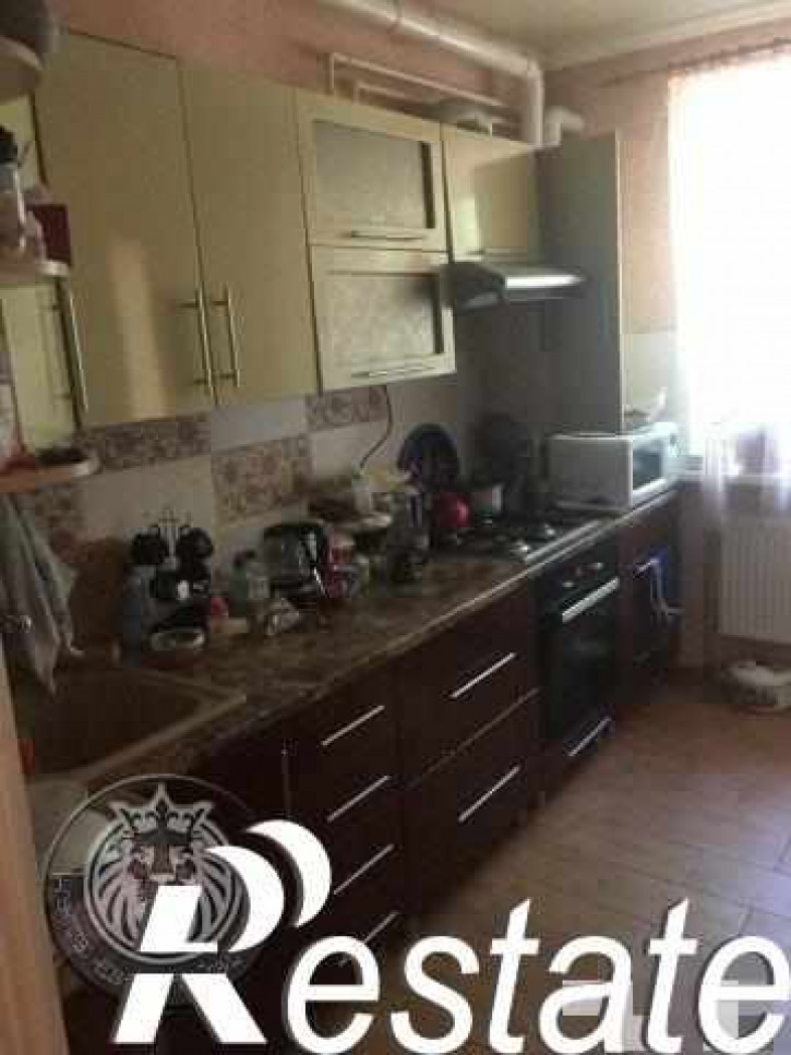3-комн квартира Колхозный пер, 4