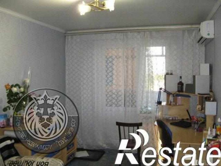 2-комн квартира Вишневая ул, 15/8