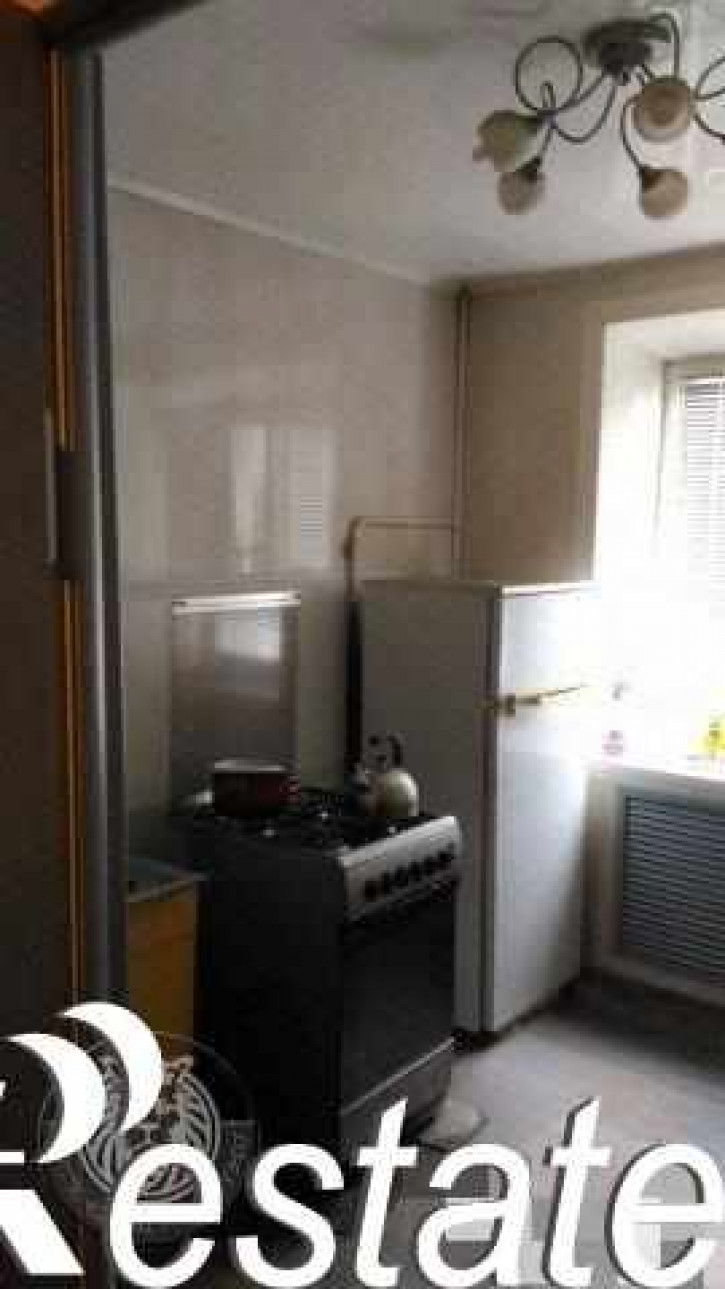 3-комн квартира Яблочкина ул, 41