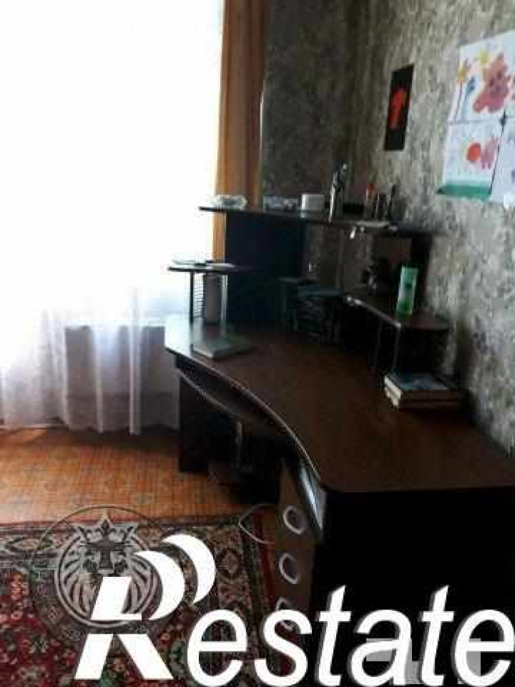 3-комн квартира Чехова ул, 340/1
