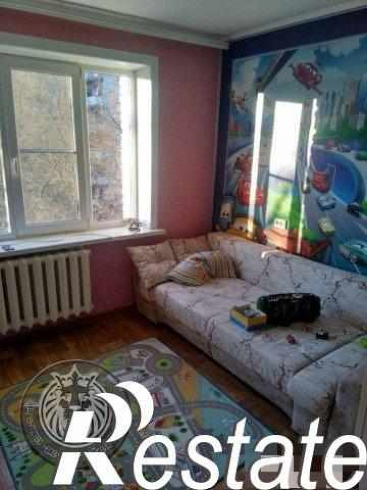 2-комн квартира Чехова ул, 322