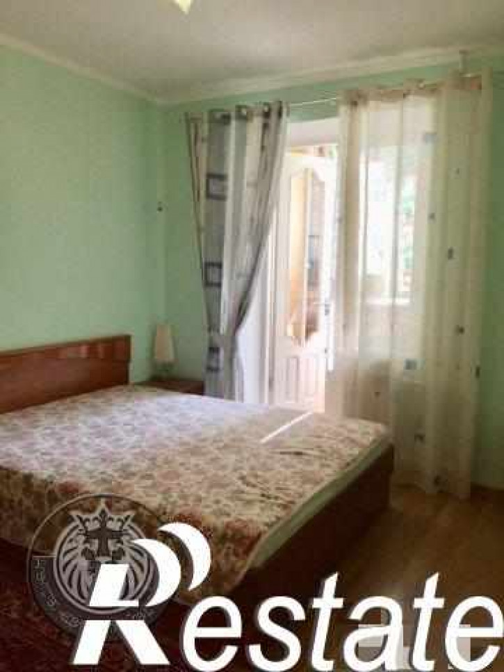 3-комн квартира Ломоносова ул, 24