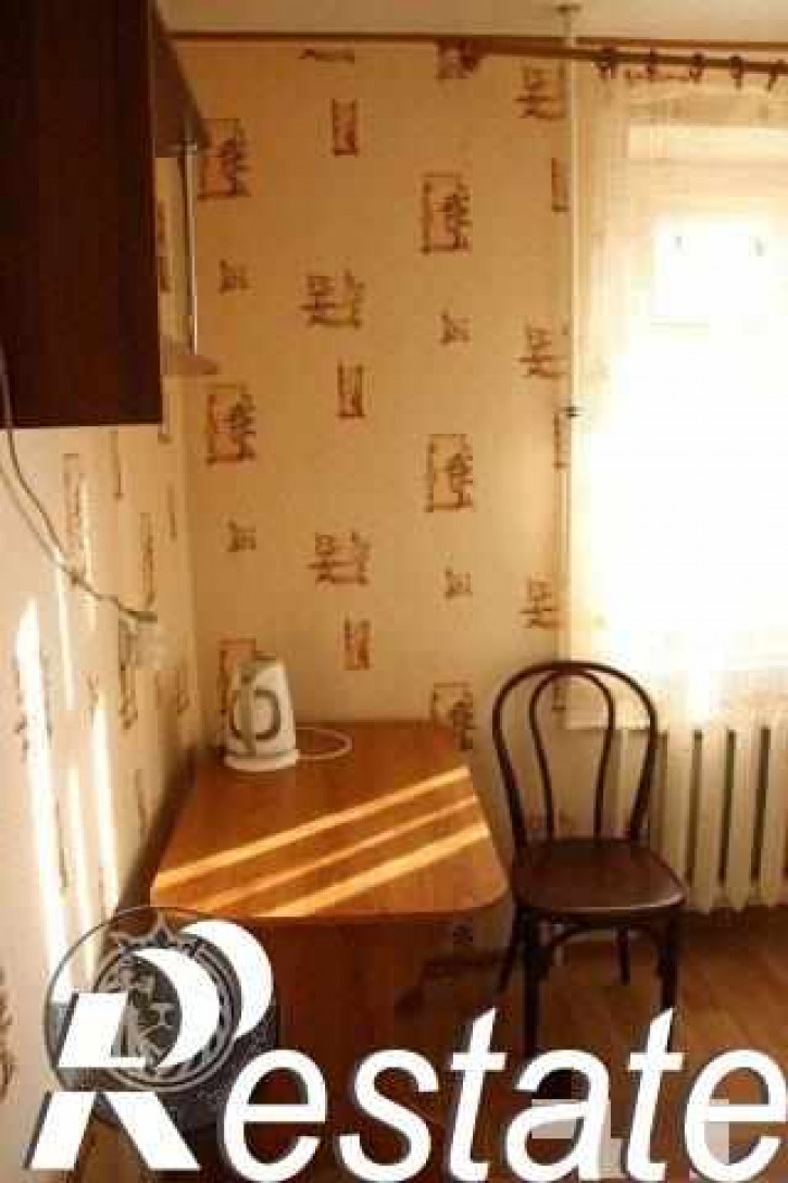 1-комн квартира Осипенко ул, 51-1