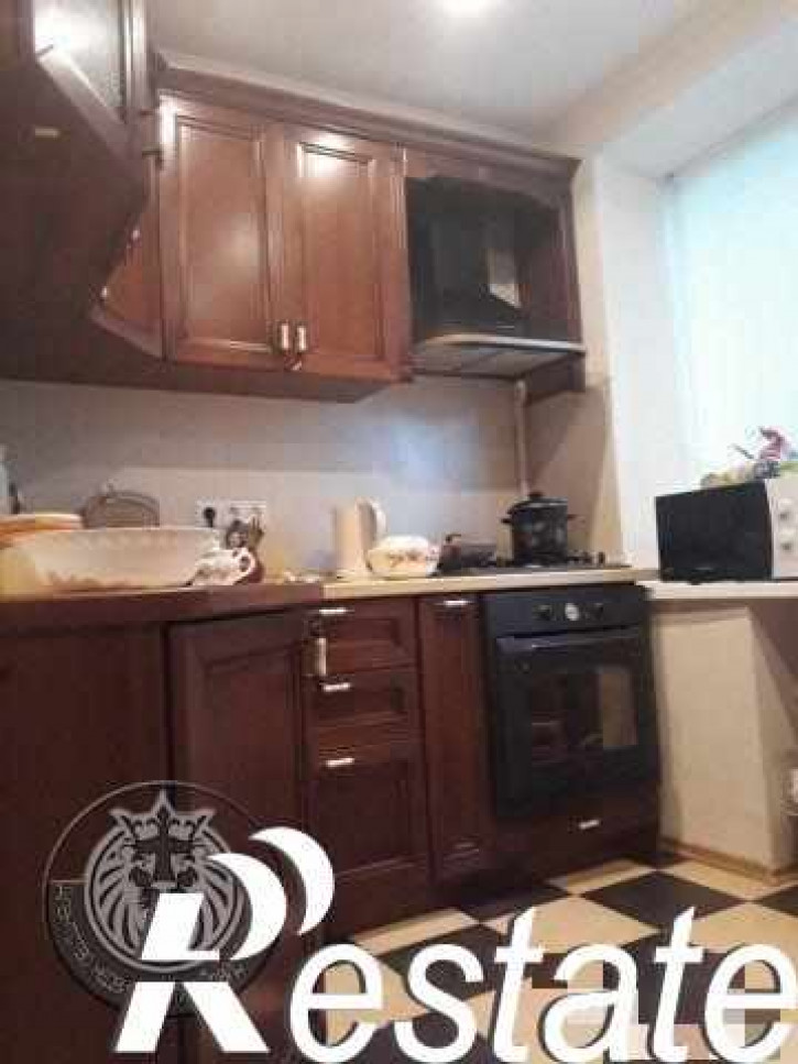 2-комн квартира Ростовская область, Таганрог, улица Москатова, 9