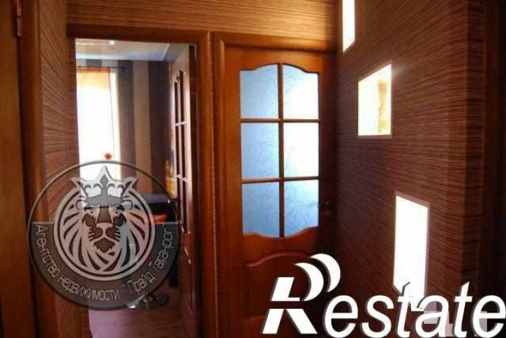 2-комн квартира Щорса ул, 8