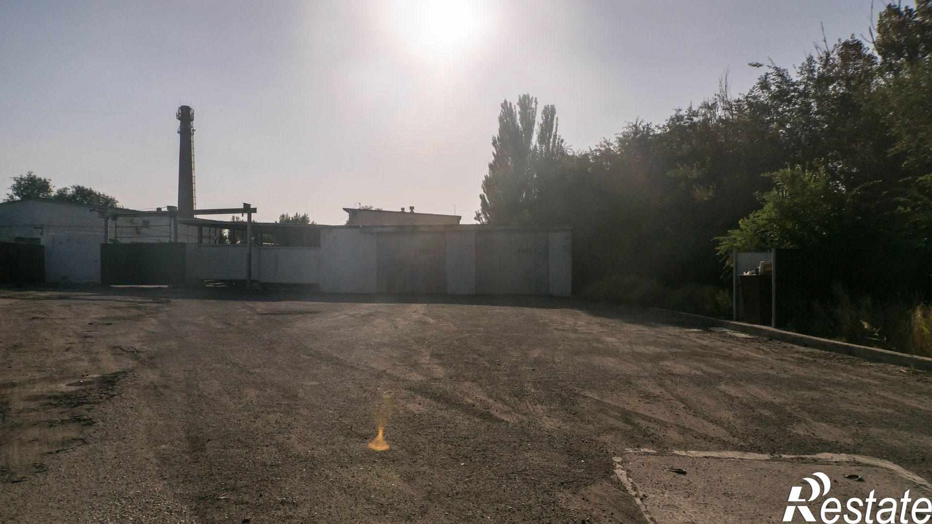 Сдать помещение свободного назначения за 220 000 рублей на г. Астрахань, ул. Украинская, 3
