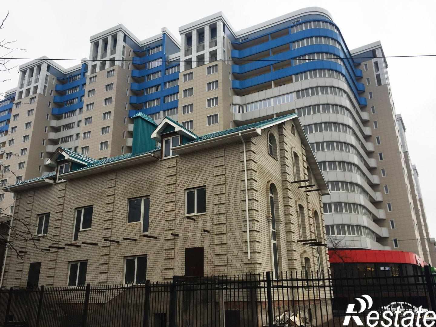 Сдать помещение свободного назначения за 315 000 рублей на г. Астрахань, Кировский р-н, ул. Грибоедова, 16