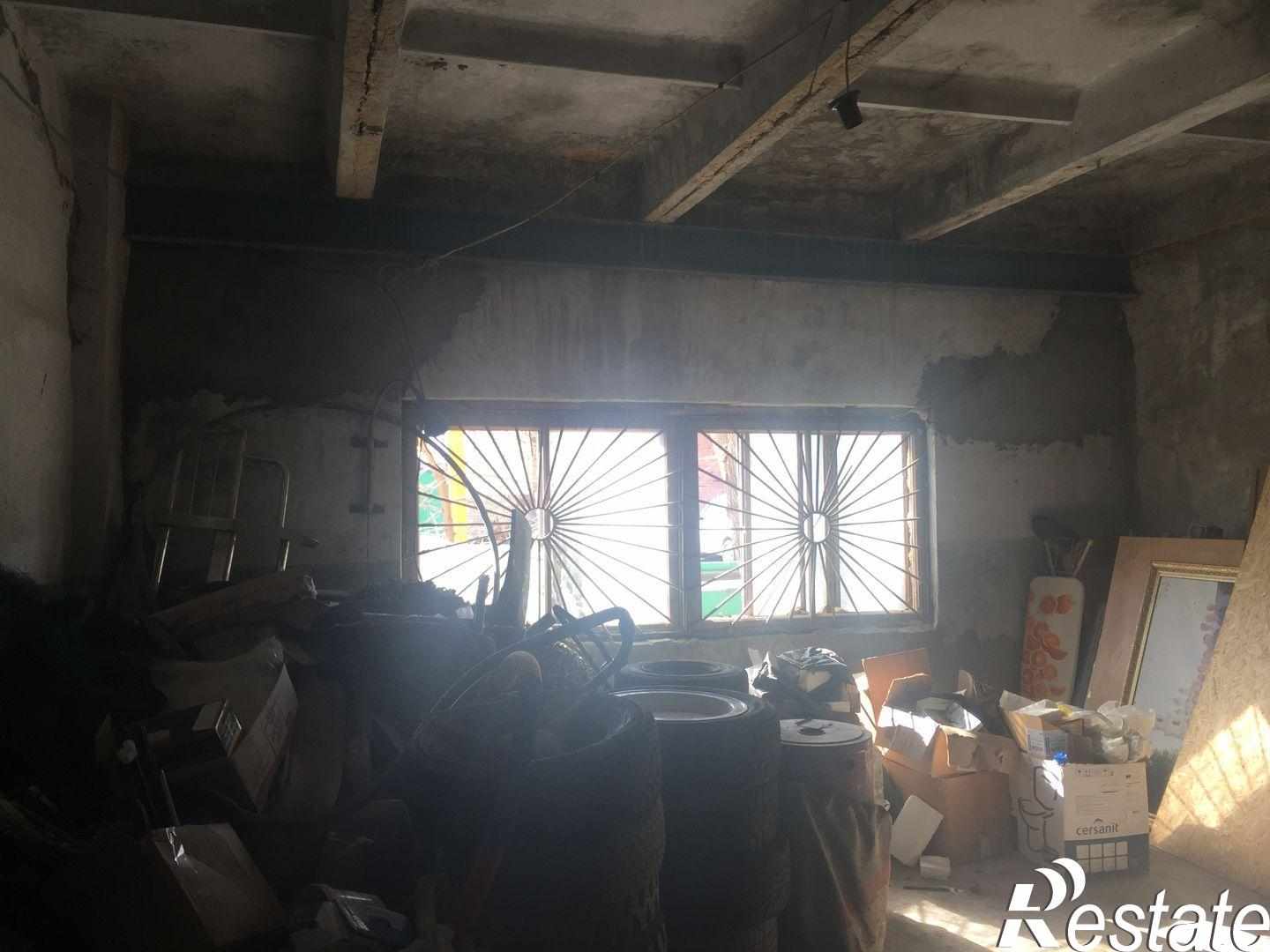 Сдать помещение свободного назначения за 52 500 рублей на г. Астрахань, 1-й проезд Рождественского, 1А