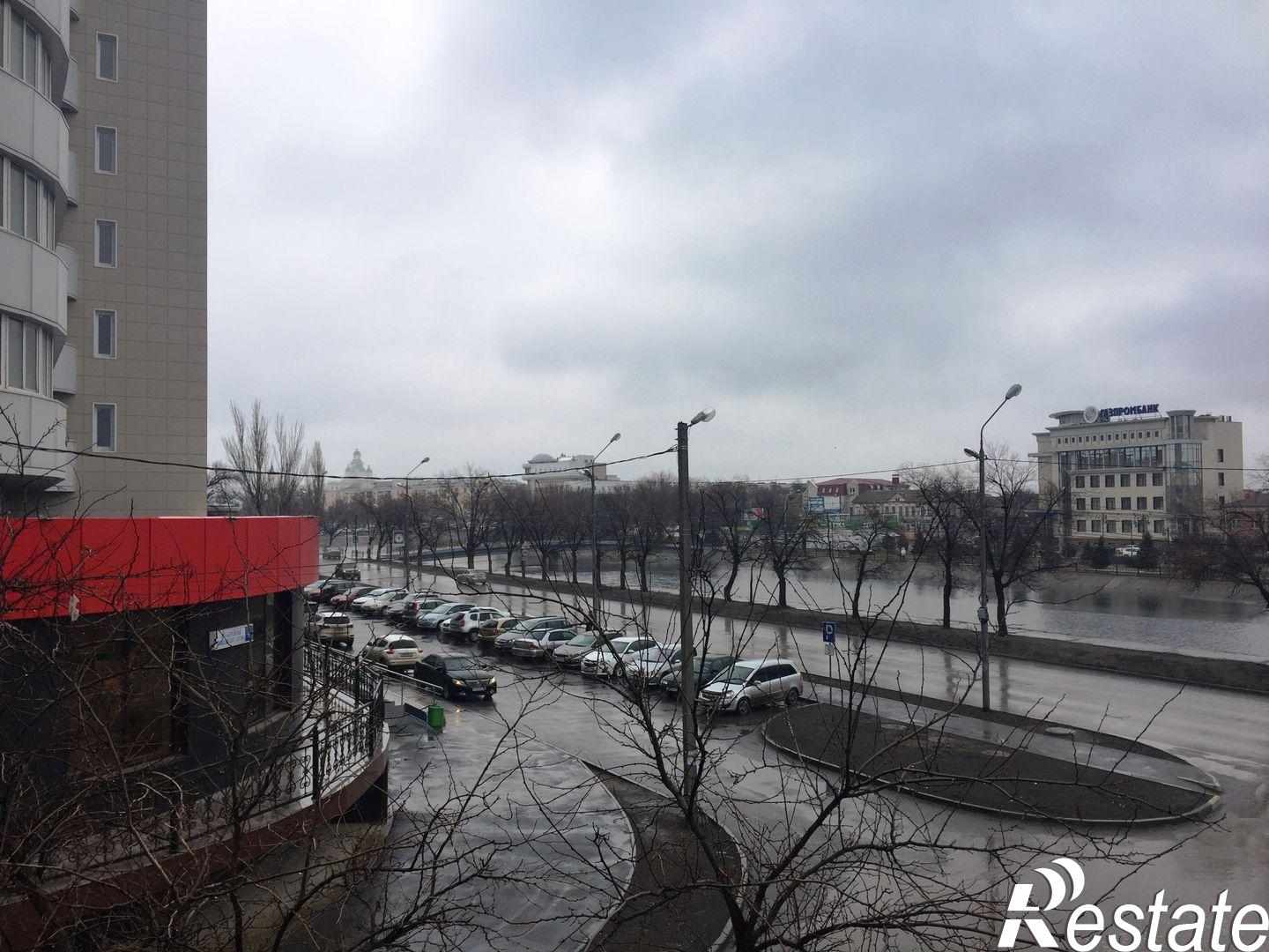 Сдать помещение свободного назначения за 315 000 рублей на г. Астрахань, Кировский р-н, ул. Грибоедова, 16