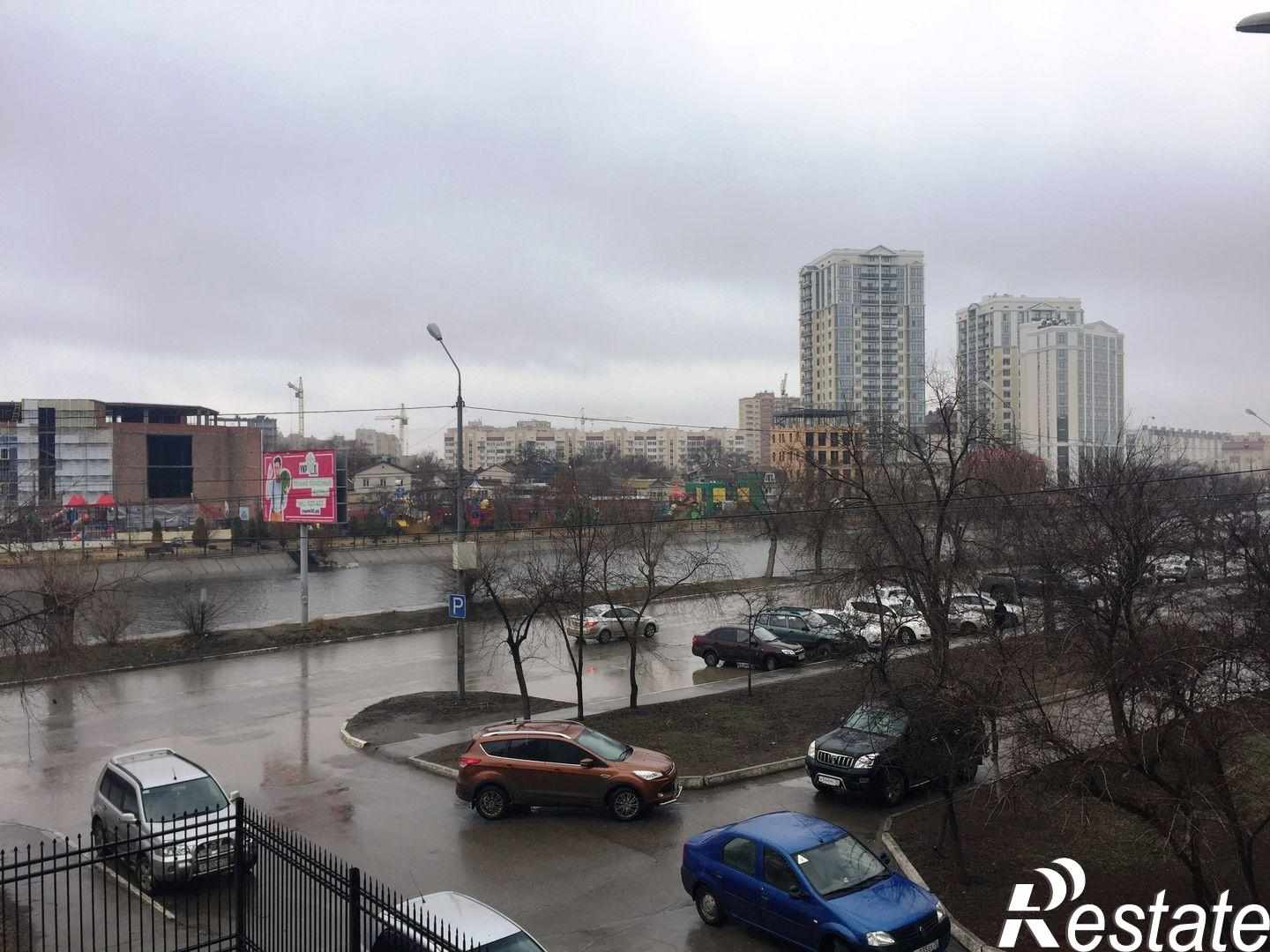 Сдать помещение свободного назначения за 315 000 рублей на г. Астрахань, Кировский р-н, ул. Грибоедова, 16