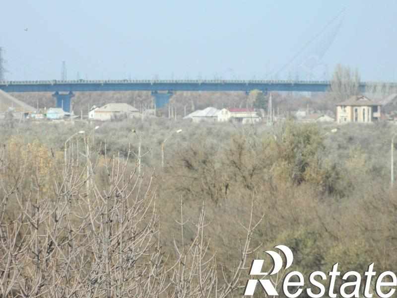 Купить землю, земельный участок за 550 000 рублей на Астраханская обл., 2 км от города, с. началово. (берег реки кривая болда )