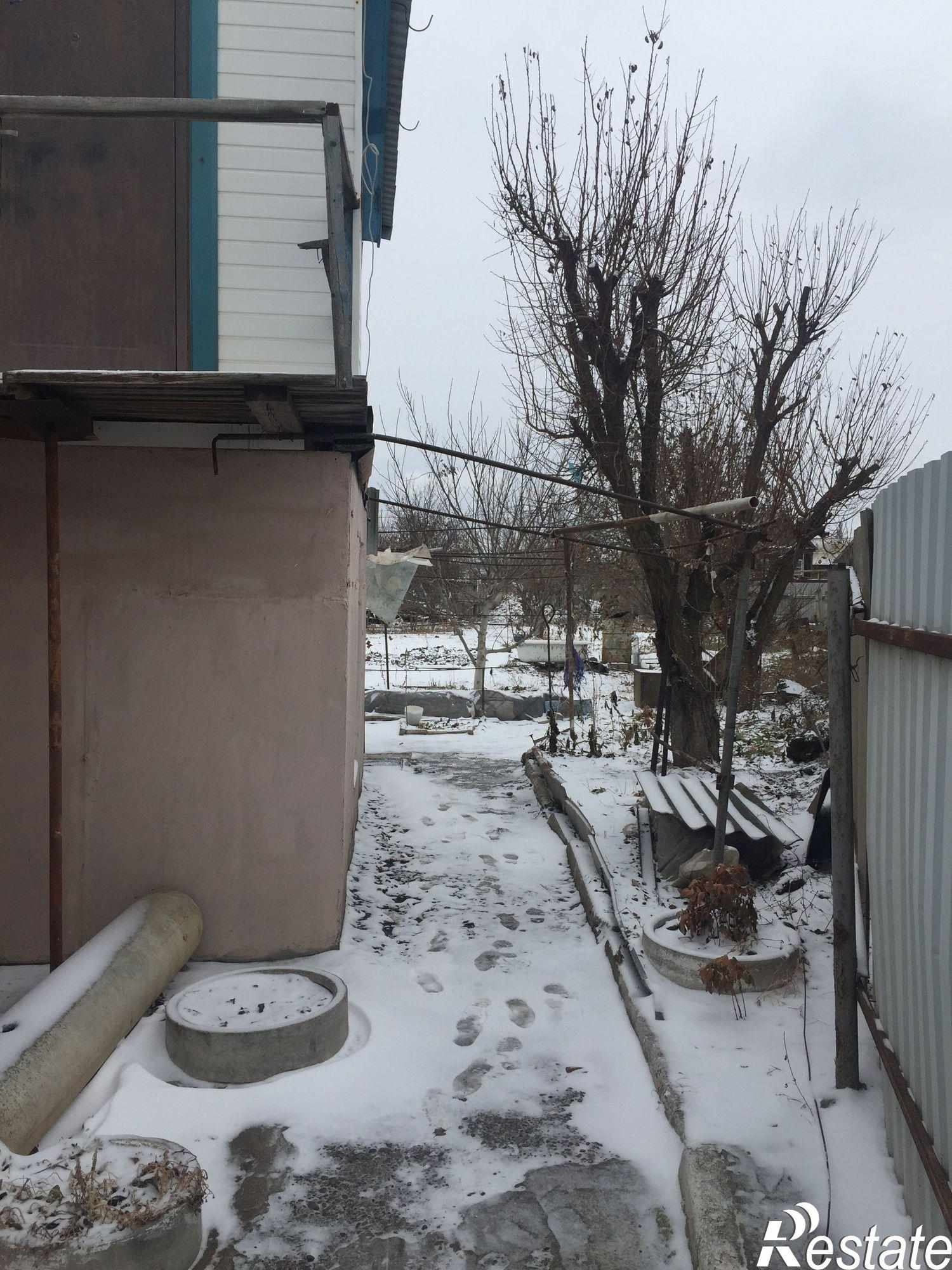 Купить дачу, дом, коттедж за 2 400 000 рублей на ул. Толстого,
