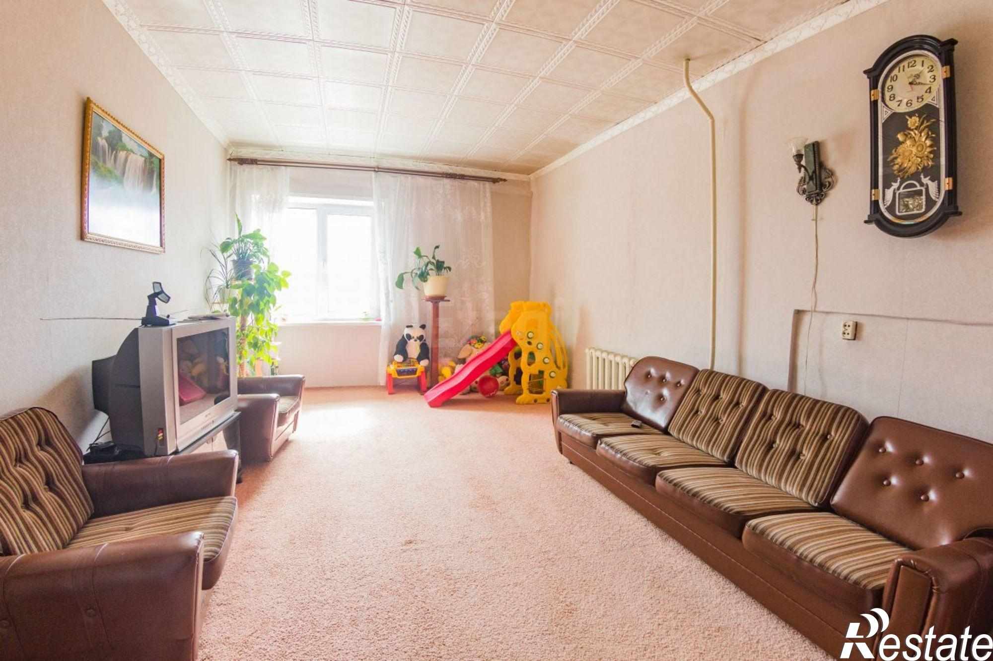 Купить дачу, дом, коттедж за 10 400 000 рублей на Array