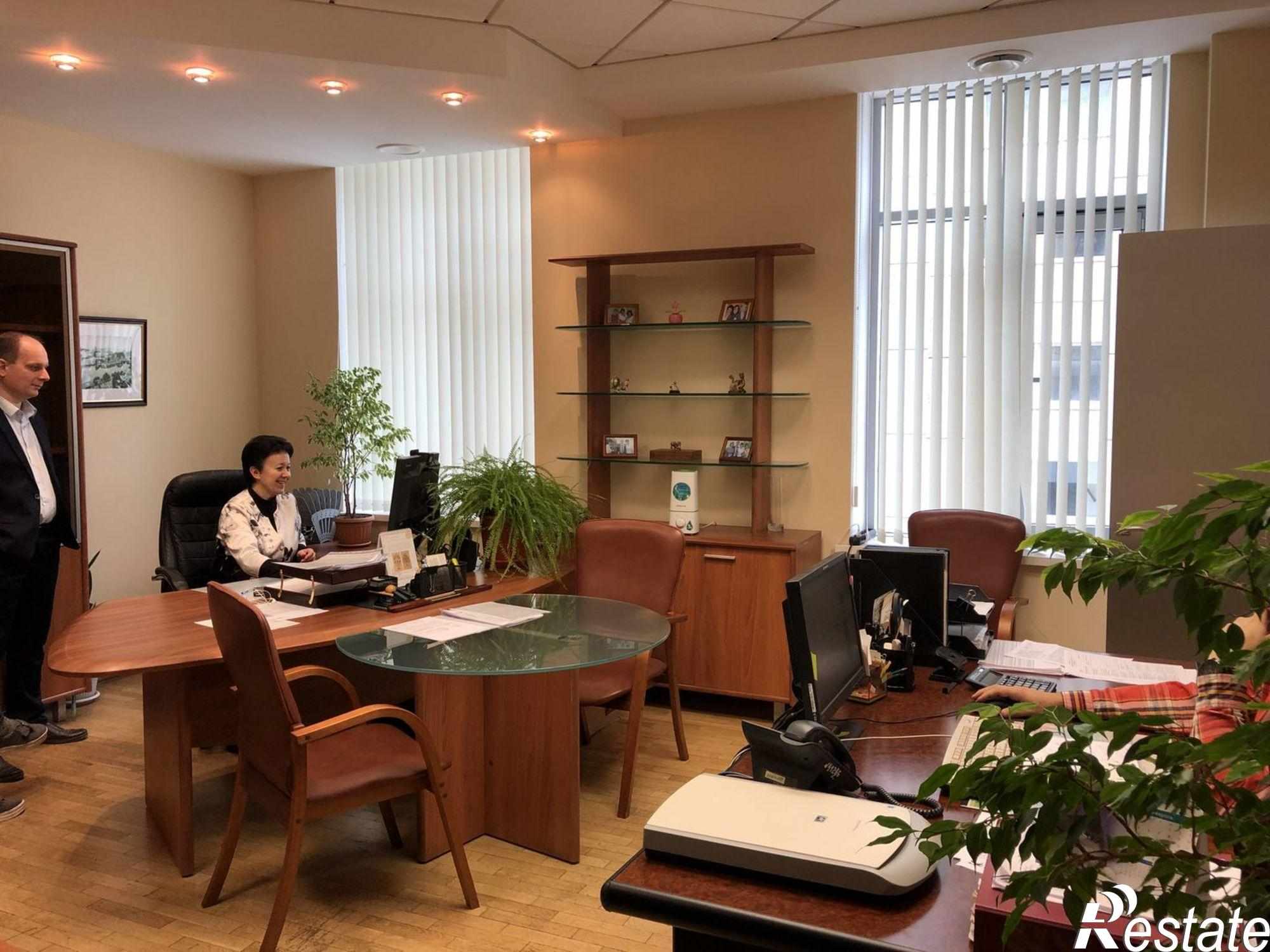 Купить помещение свободного назначения за 95 000 000 рублей на г. Астрахань, Кировский р-н, ул. Шаумяна 23