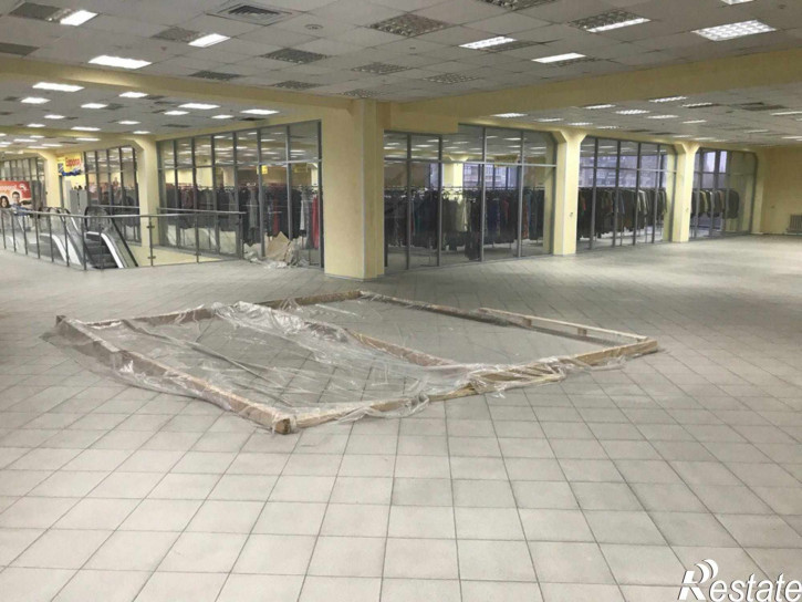 Торговое помещение ул. Космонавтов, д. 00