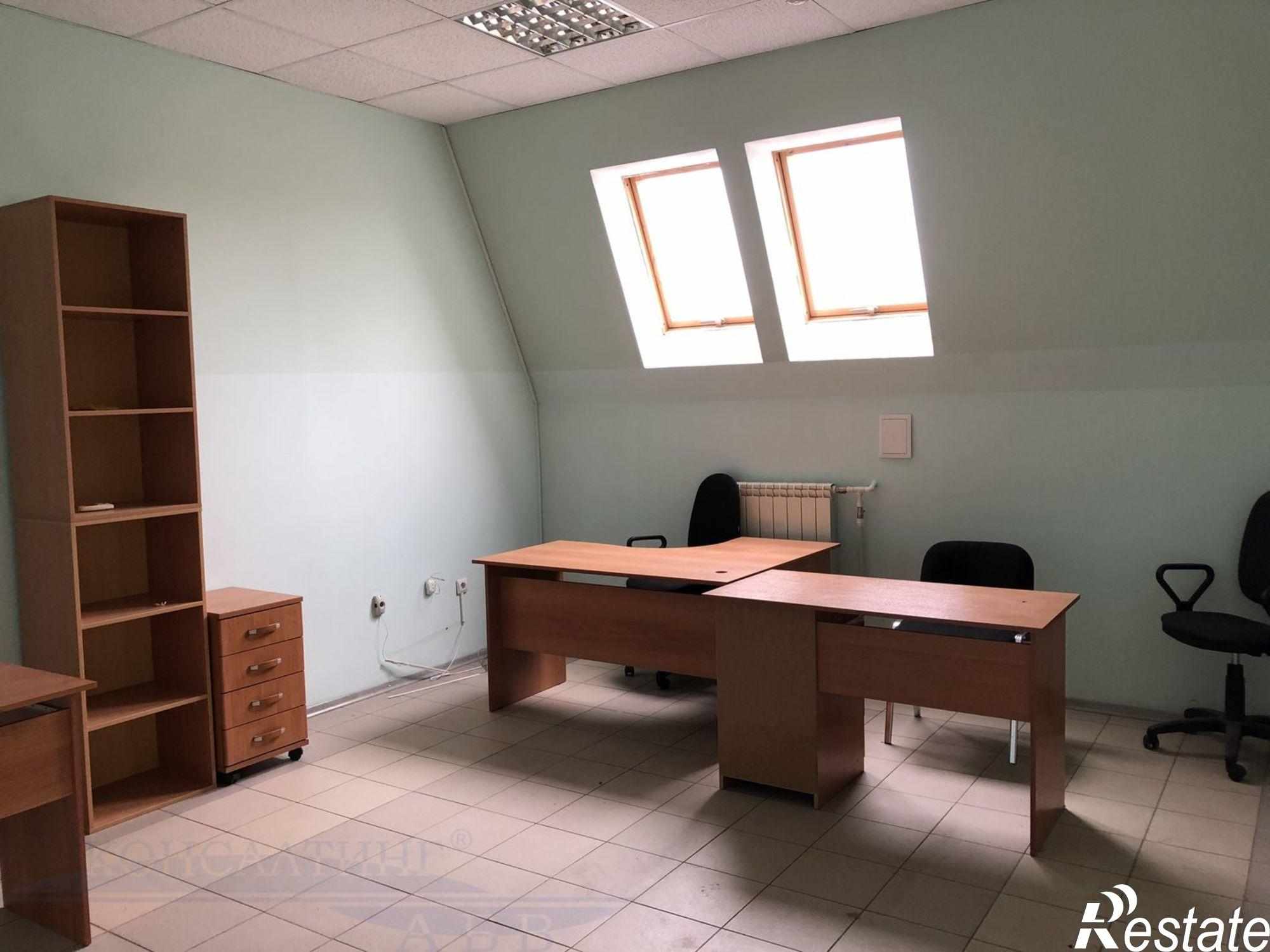 Сдать офис, помещение под офис за 52 500 рублей на г. Астрахань, Кировский р-н, ул. Боевая 12