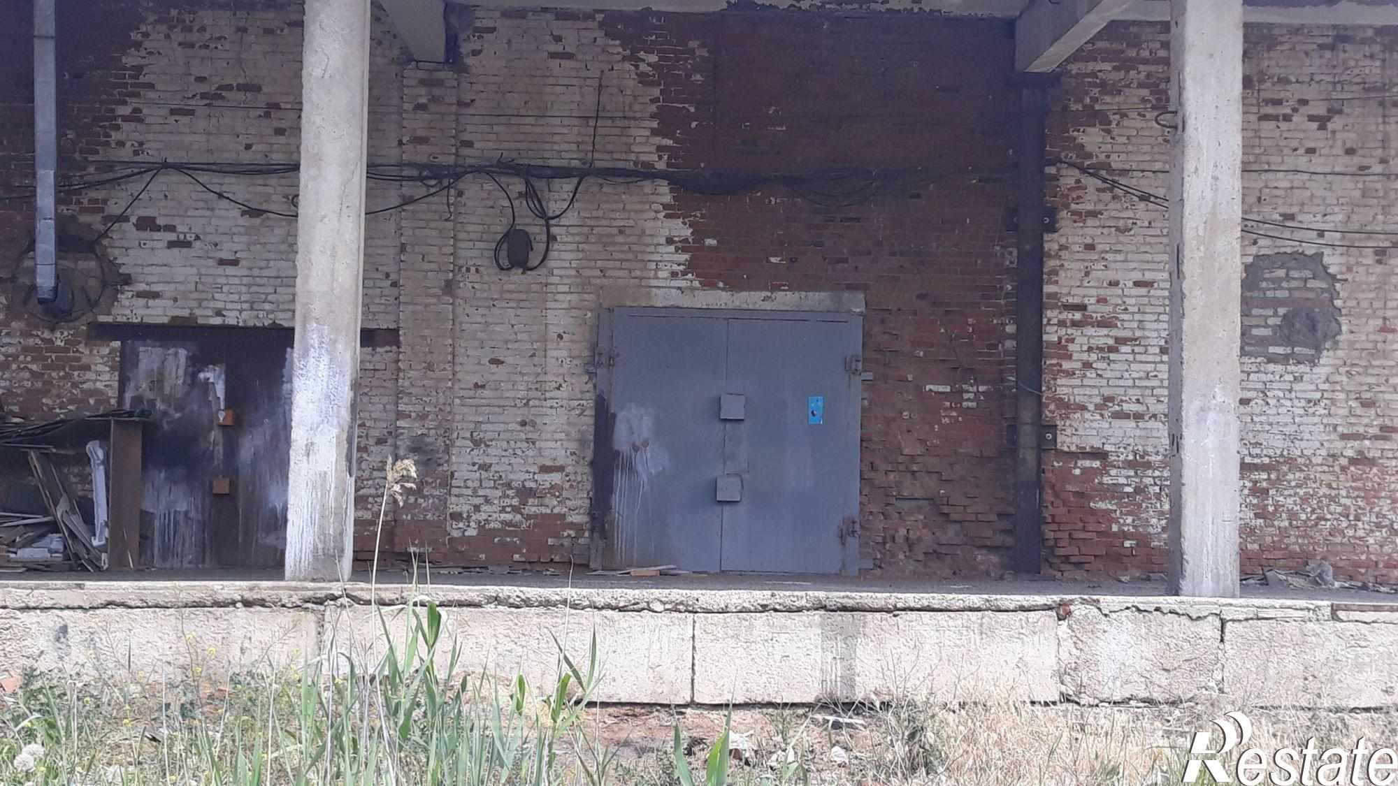 Сдать складское помещение за 32 000 рублей на г. Астрахань, Трусовский район, ул. 5я Керченская, 16д