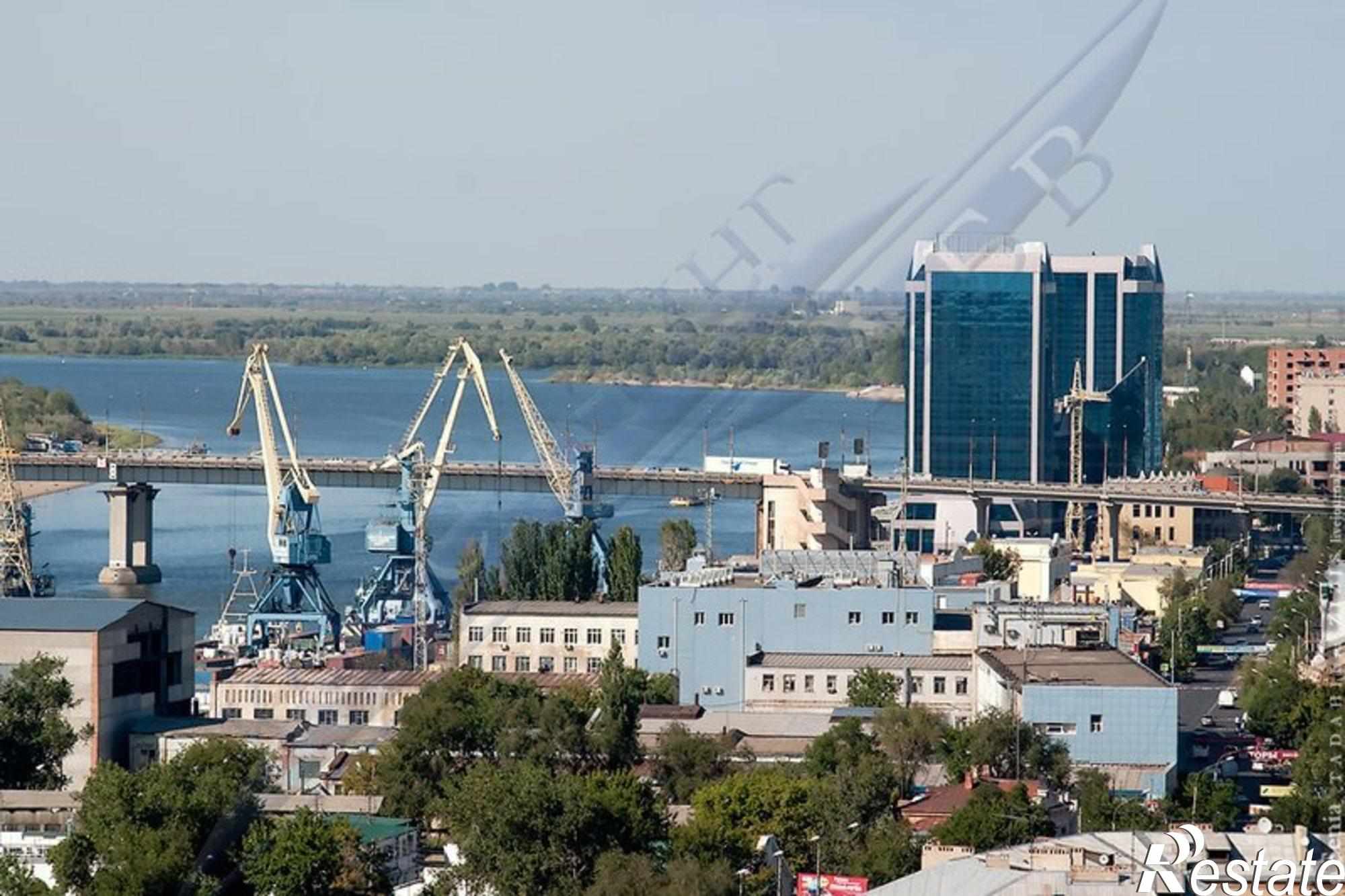 Сдать помещение свободного назначения за 2 750 000 рублей на г. Астрахань, Кировский район, ул. Адмиралтейская 51