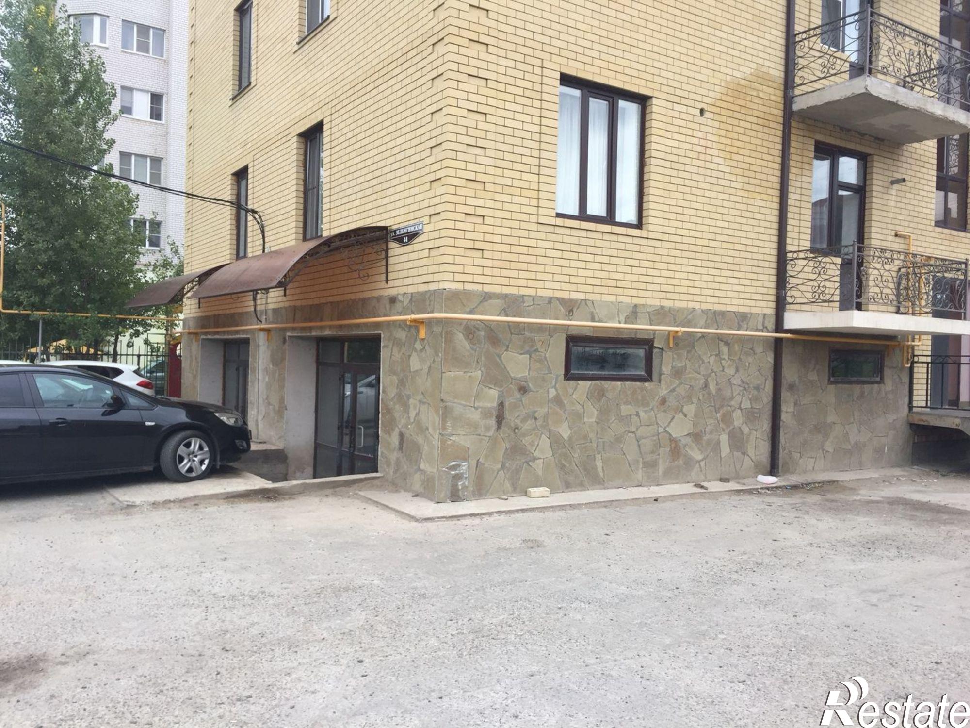 Сдать помещение свободного назначения за 69 480 рублей на г. Астрахань, Кировский р-н, ул. Зеленгинская 44