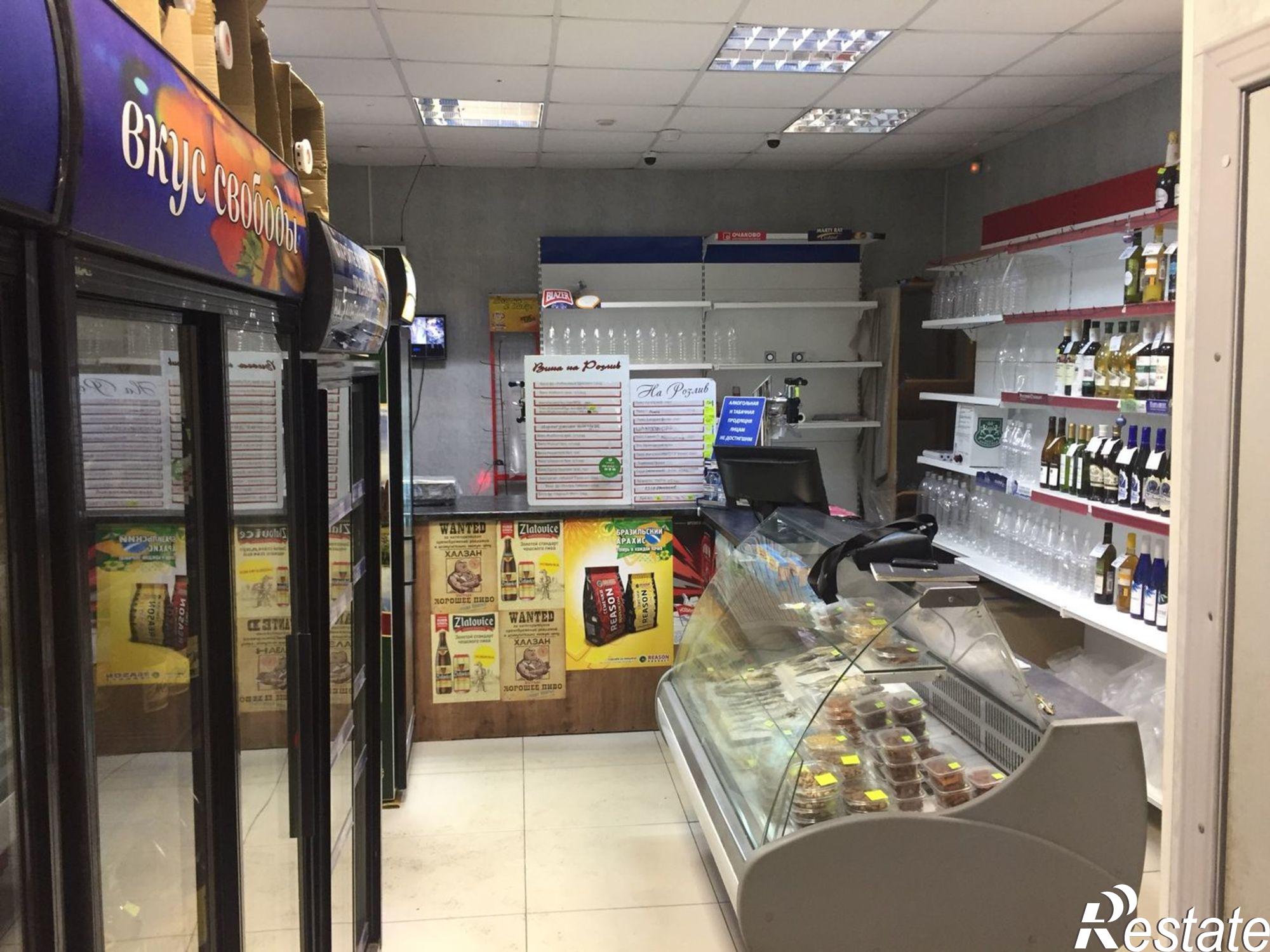 Сдать помещение свободного назначения за 25 000 рублей на г. Астрахань, Кировский р-н, ул. Бэра 18