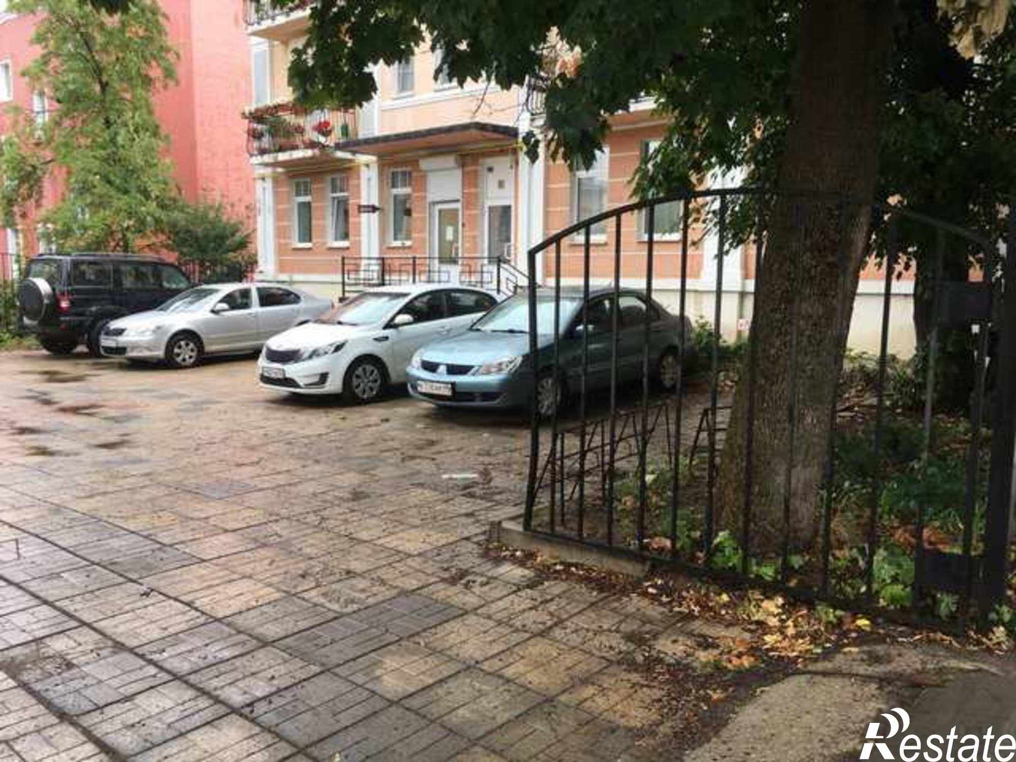Купить офис, помещение под офис за 2 000 000 рублей на Карпова ул., 3