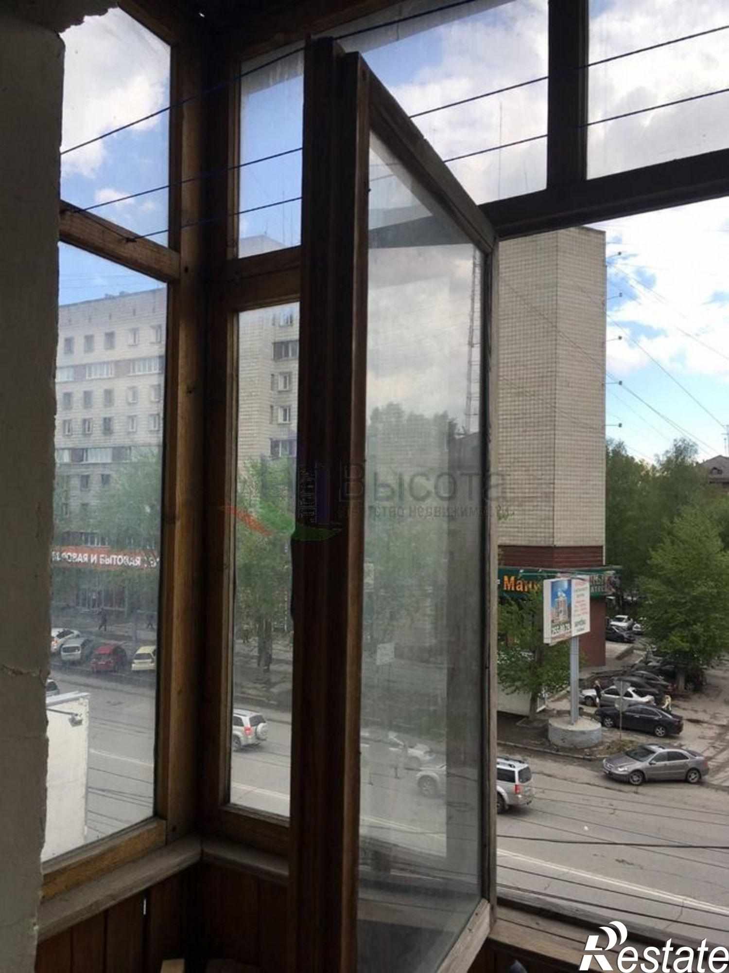 Купить квартиру за 2 200 000 рублей на ул. Титова,2