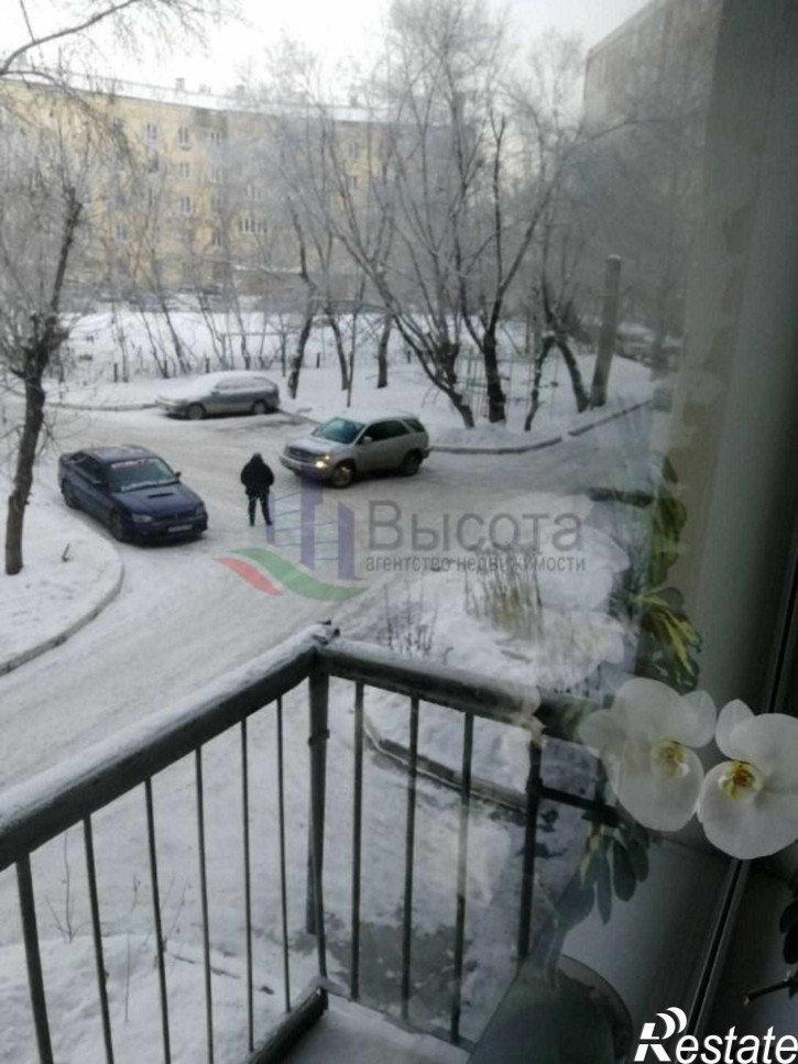 2-комн квартира ул. Бурлинская,2
