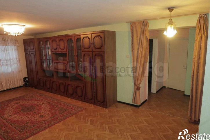5-комн квартира ул. Хилокская,3/2