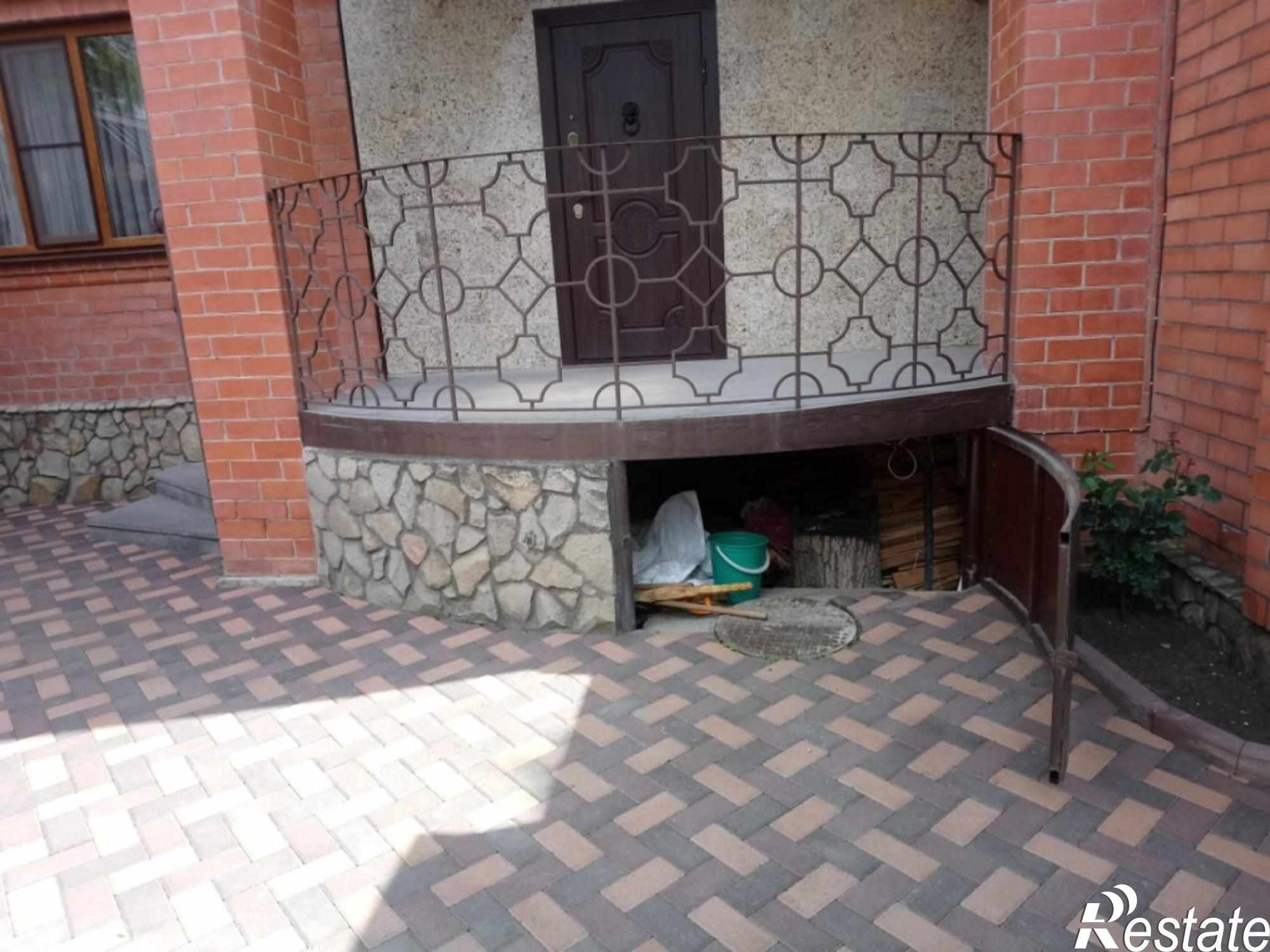Купить дачу, дом, коттедж за 16 000 000 рублей на Мира ул, 177