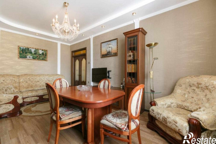 2-комн квартира ул. Вокзальная магистраль,2