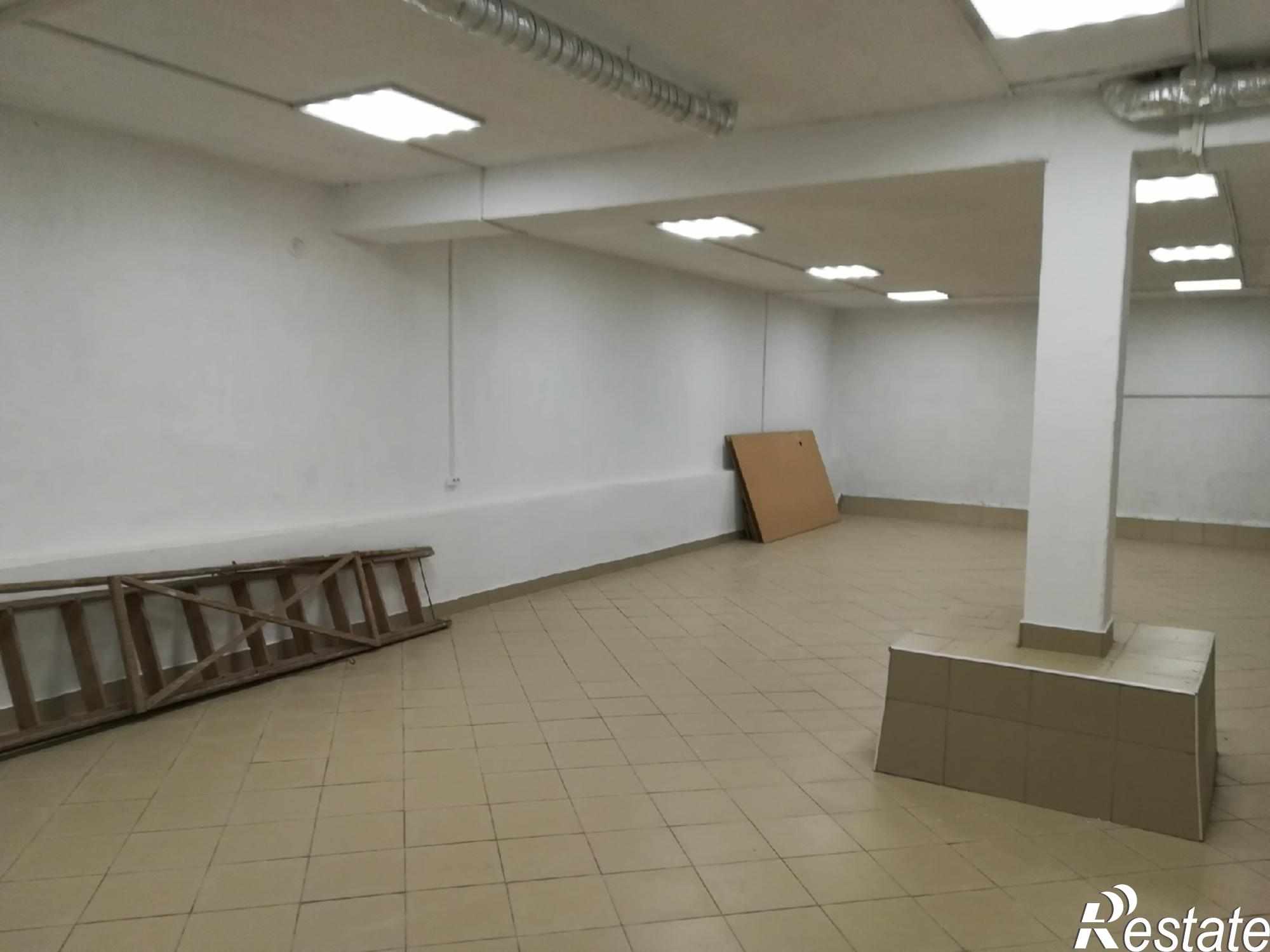 Сдать торговое помещение за 52 500 рублей на Космонавтов, д. 104