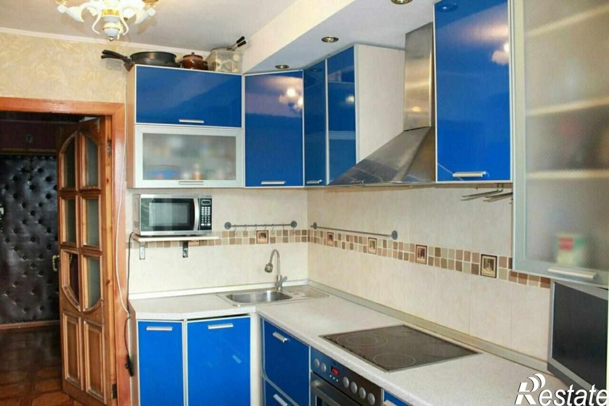 Купить квартиру за 3 700 000 рублей на ул. Петухова,14/1