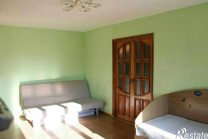 3-комн квартира ул. Петухова,14/1