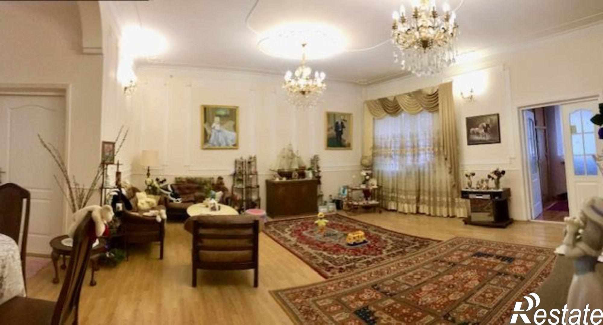 Купить дачу, дом, коттедж за 19 500 000 рублей на Вишнёвая улица, 4