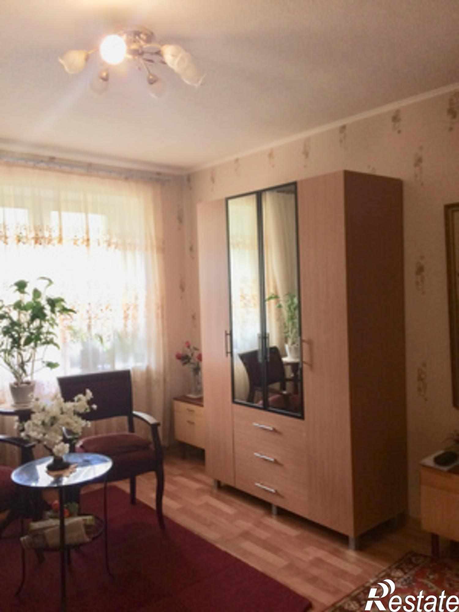 Купить квартиру за 1 600 000 рублей на Киров г, Олега Кошевого ул, 12