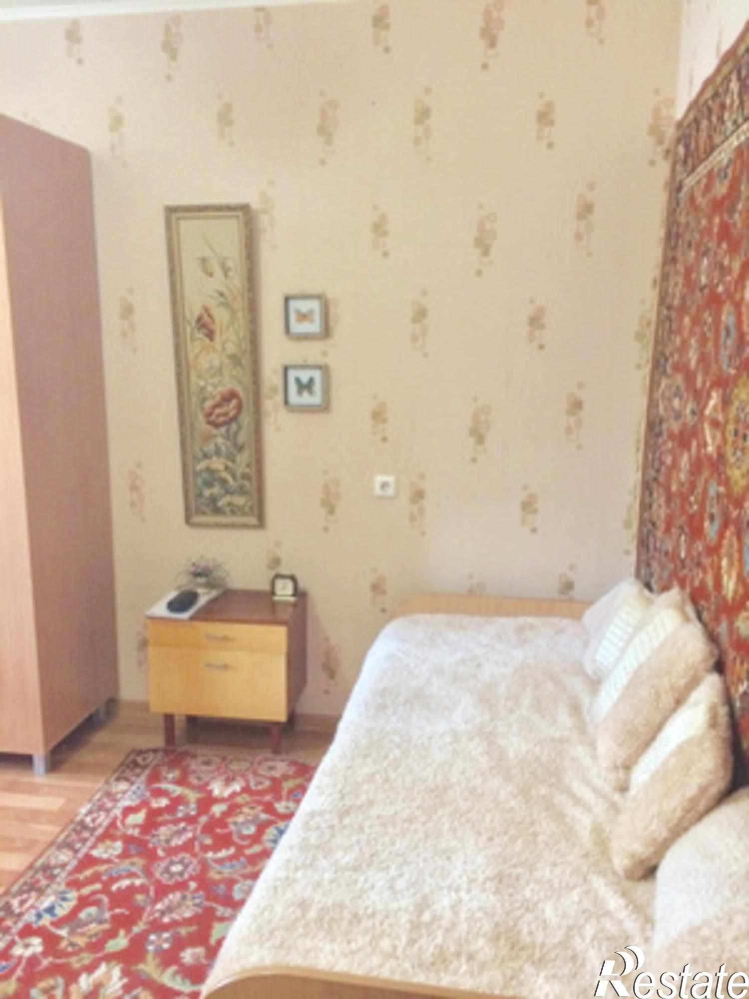 Купить квартиру за 1 600 000 рублей на Киров г, Олега Кошевого ул, 12