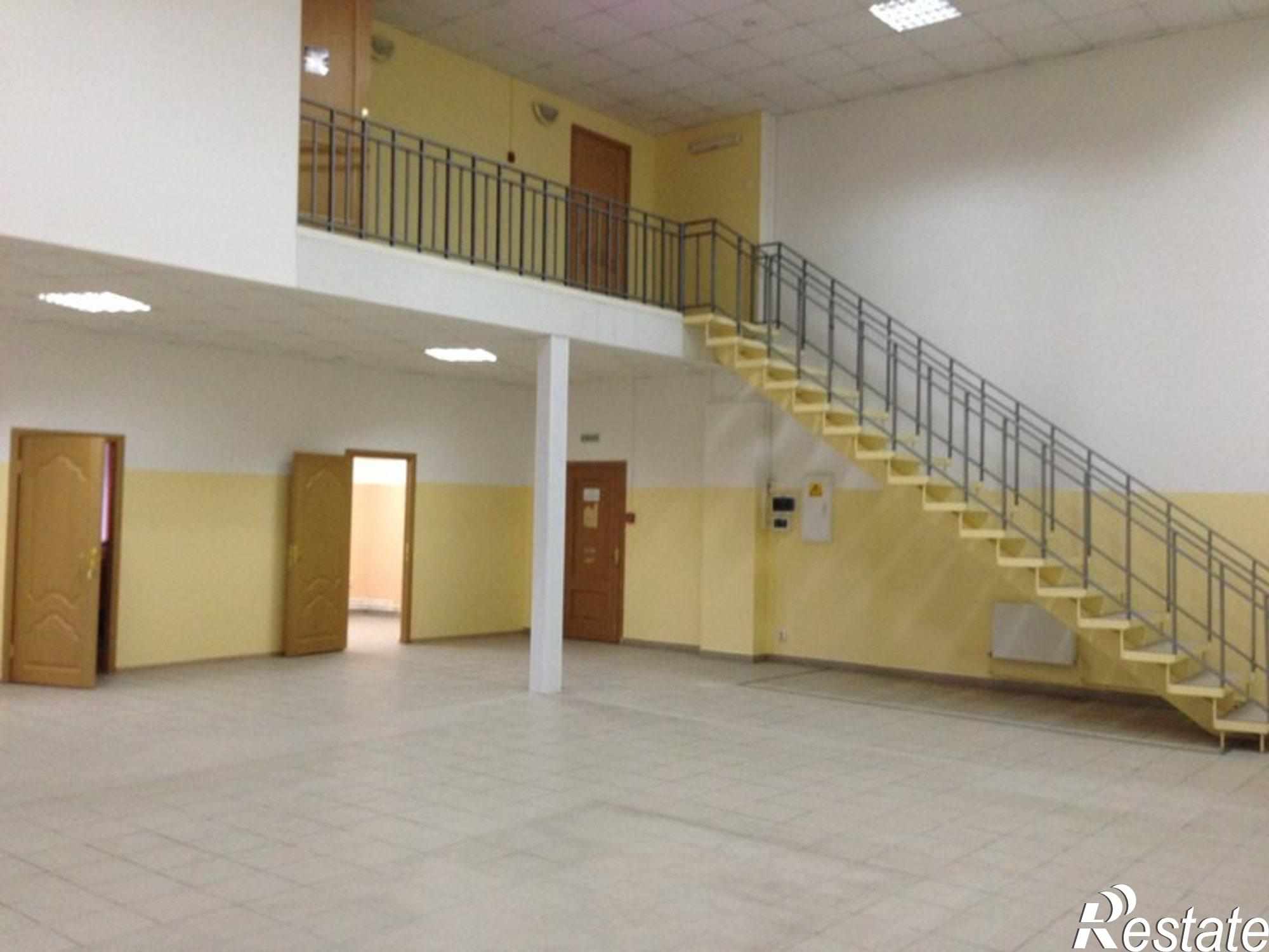 Сдать офис, помещение под офис за 88 320 рублей на г. Астрахань, Советский р-н, ул. Моздокская.