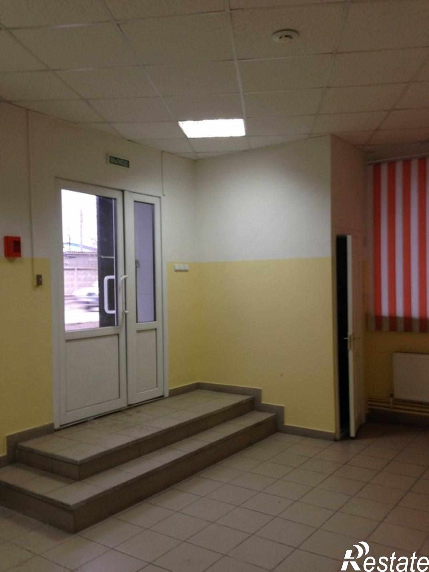 Сдать офис, помещение под офис за 88 320 рублей на г. Астрахань, Советский р-н, ул. Моздокская.