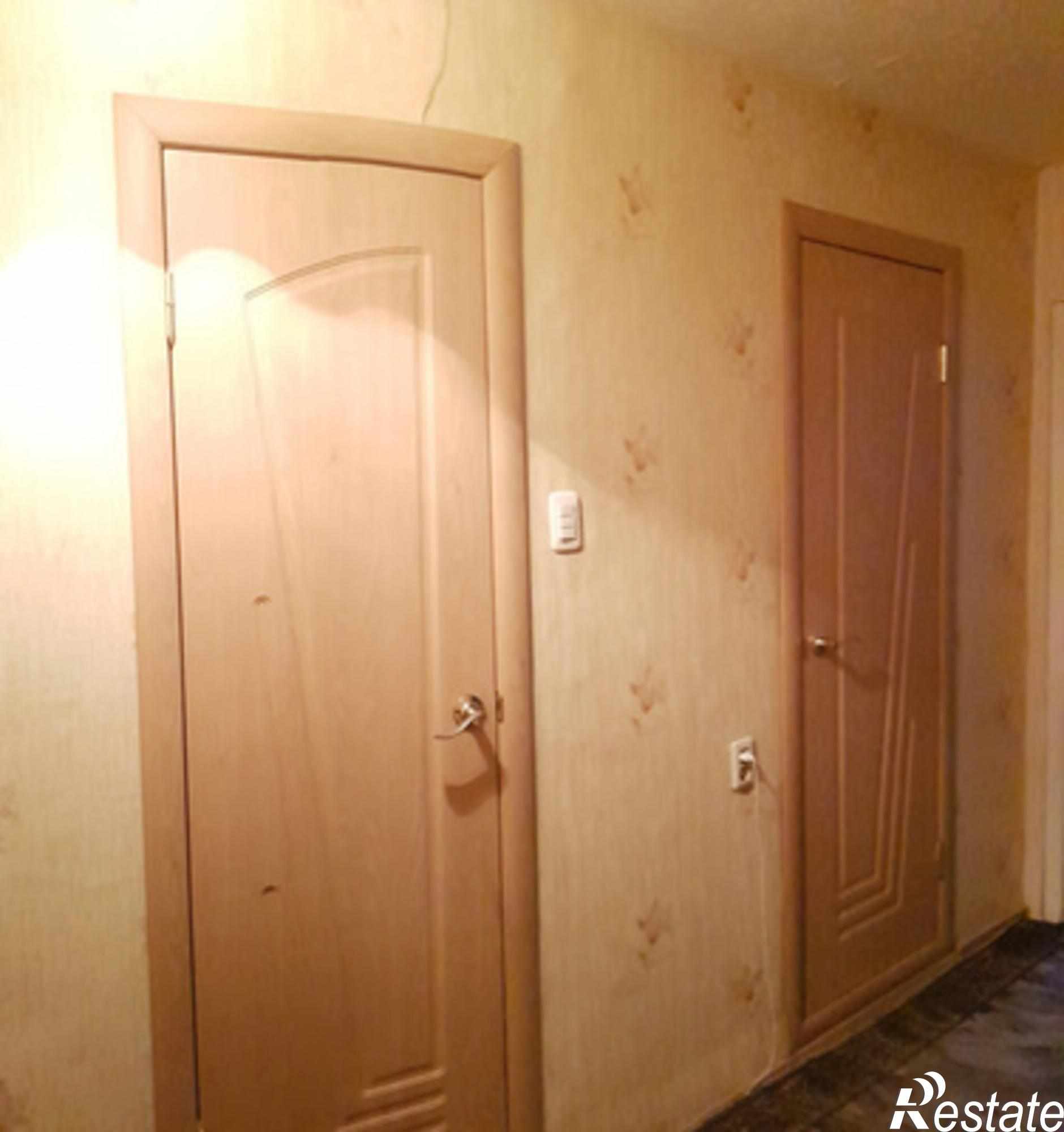 Купить квартиру за 2 050 000 рублей на Киров г, Павла Корчагина ул, 240к1