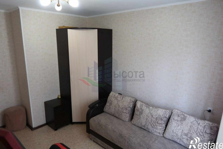2-комн квартира ул. Комсомольская,3