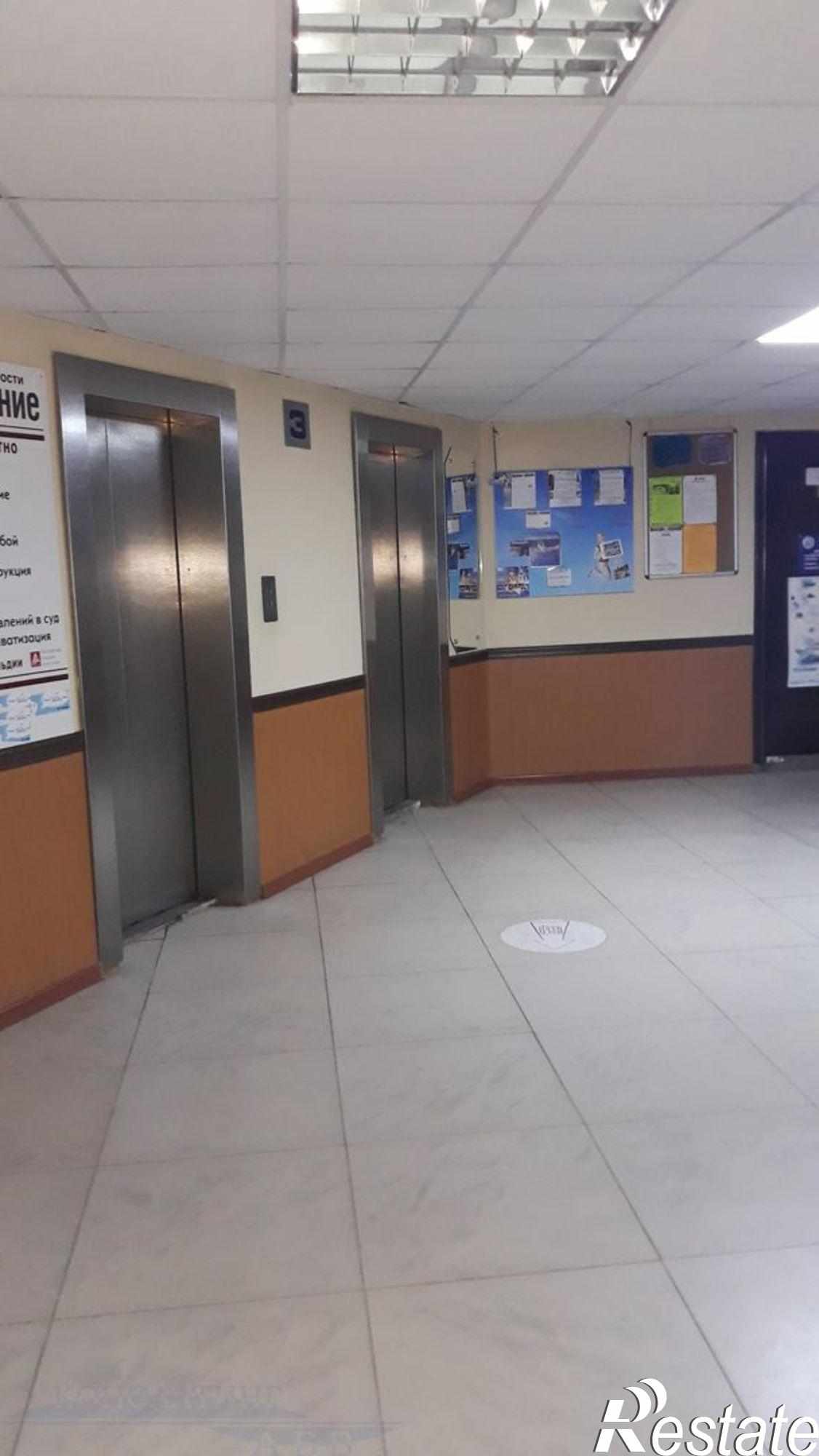Сдать офис, помещение под офис за 36 945 рублей на г. Астрахань, Кировский район, ул. Красная Набережная, 27