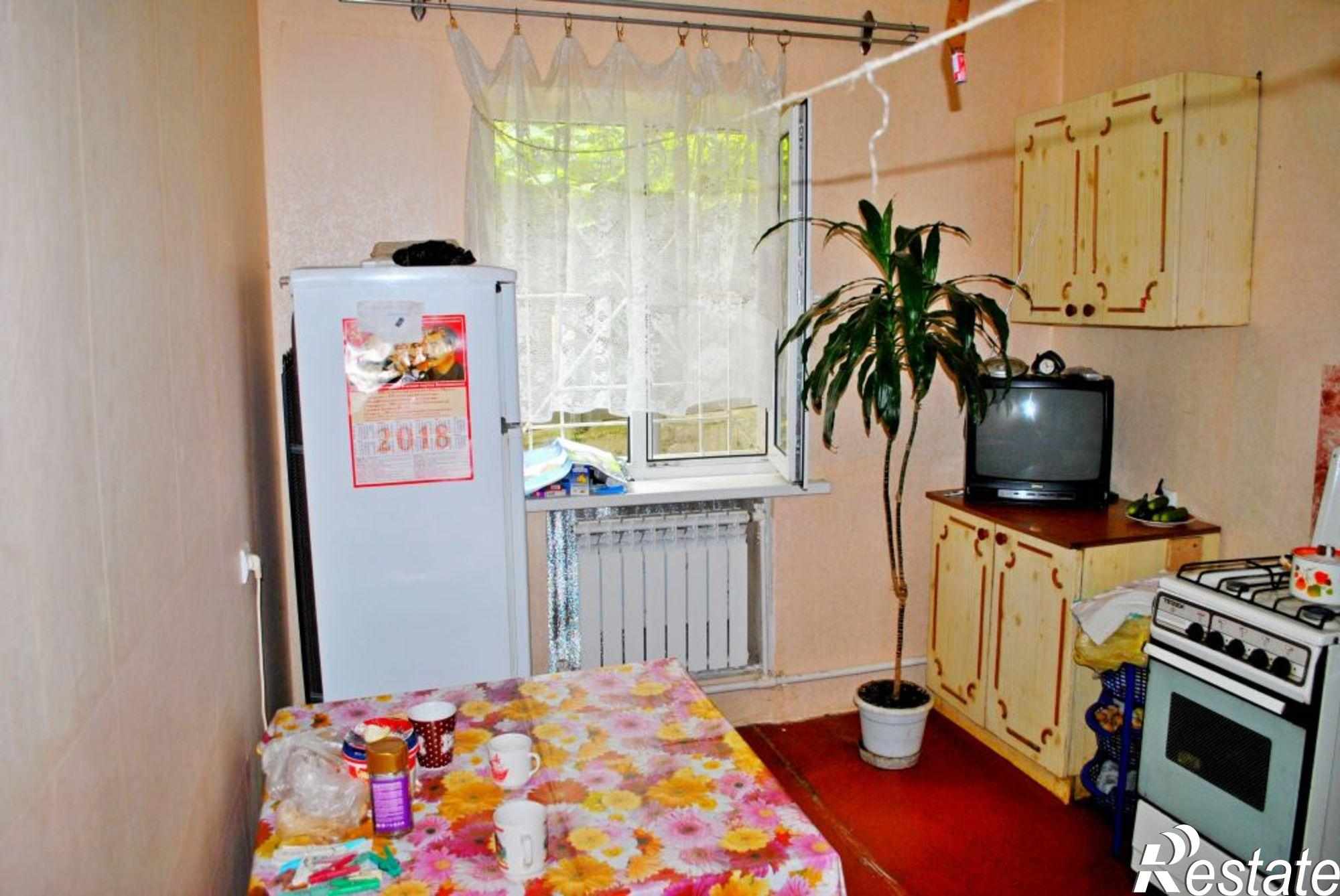 Купить дачу, дом, коттедж за 3 700 000 рублей на Сергеева ул