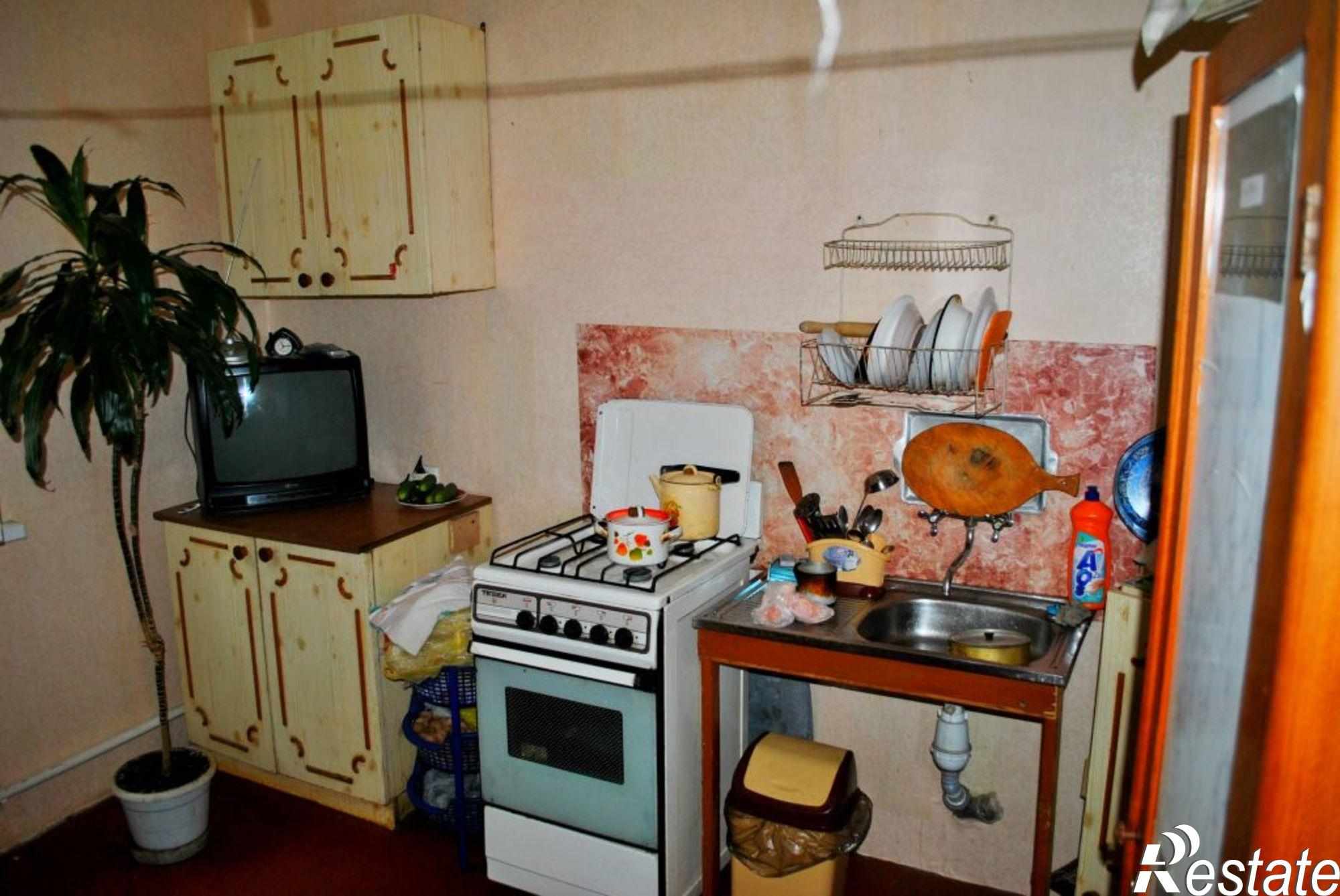 Купить дачу, дом, коттедж за 3 700 000 рублей на Сергеева ул