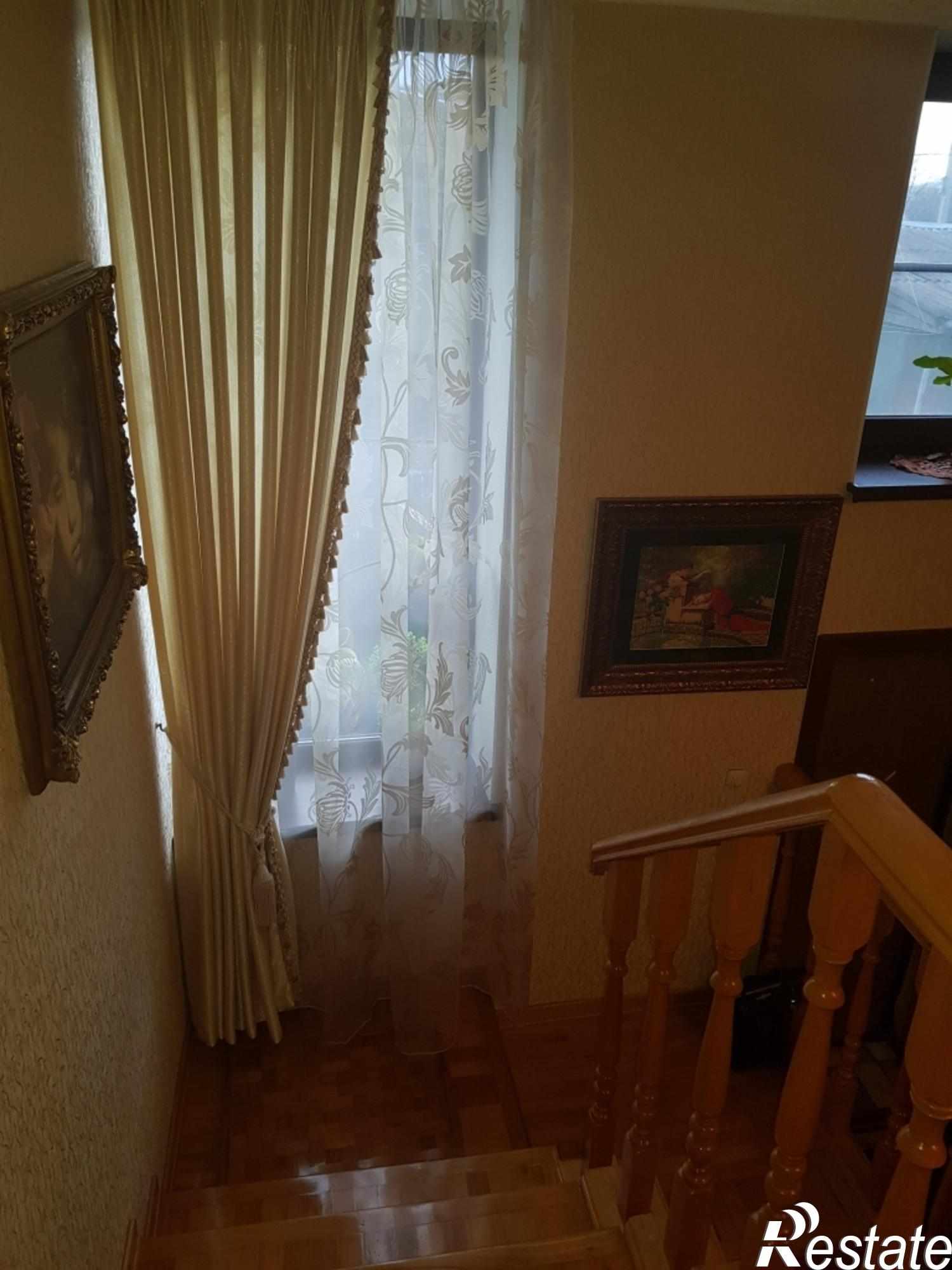 Купить дачу, дом, коттедж за 5 500 000 рублей на Сергеева ул