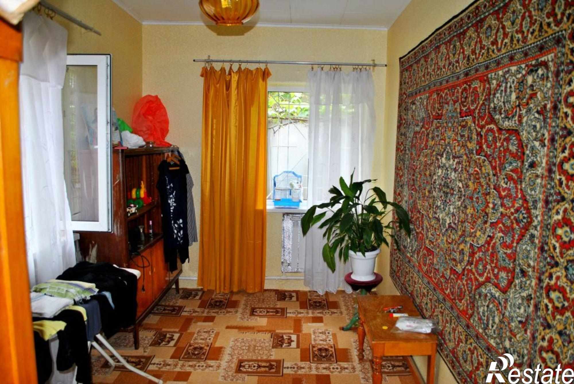Купить дачу, дом, коттедж за 3 700 000 рублей на Сергеева ул