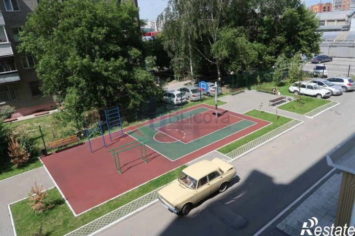 Студия ул. Петропавловская,2